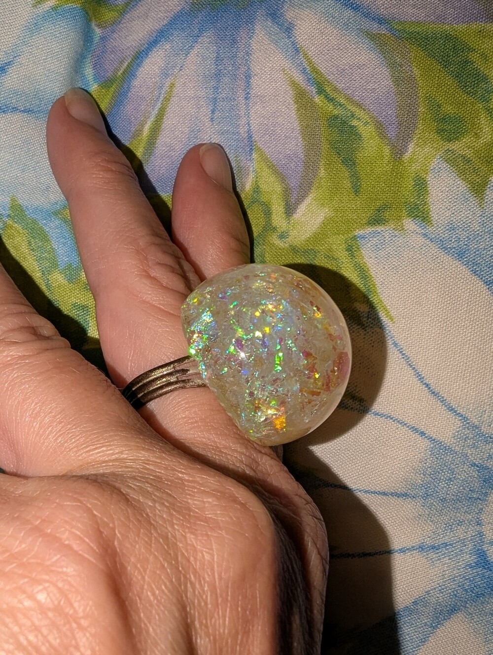 EVC IRIDESCENT LUCITE RING - Picture 2 of 11